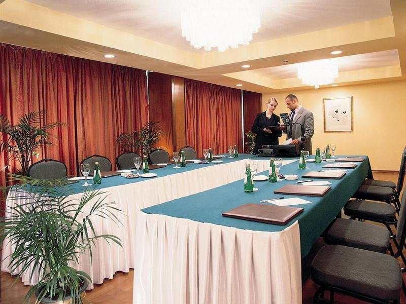 Le Meridien Heliopolis Каир Экстерьер фото